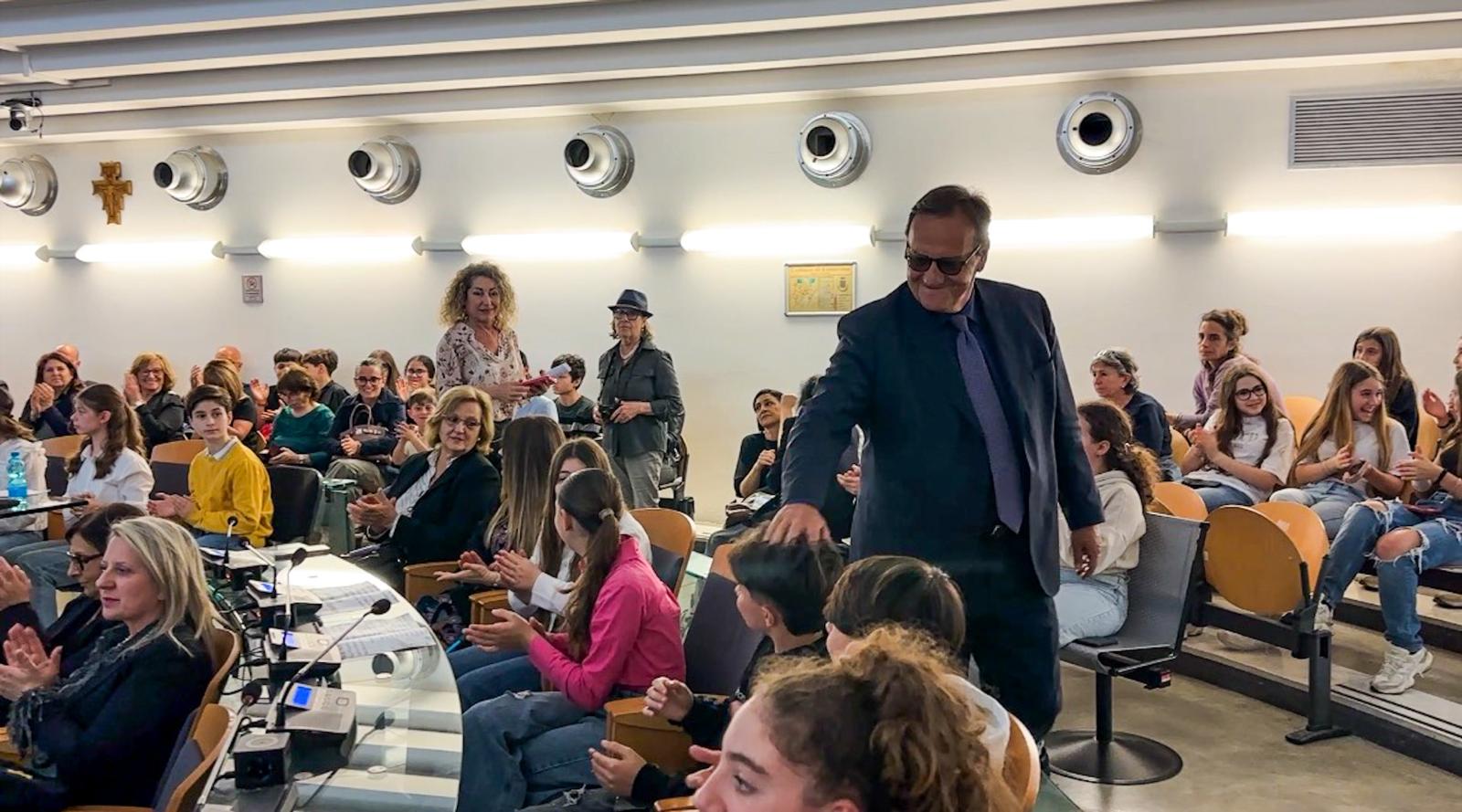 WhatsApp Image 2026-04-23 at 12.44.50-3