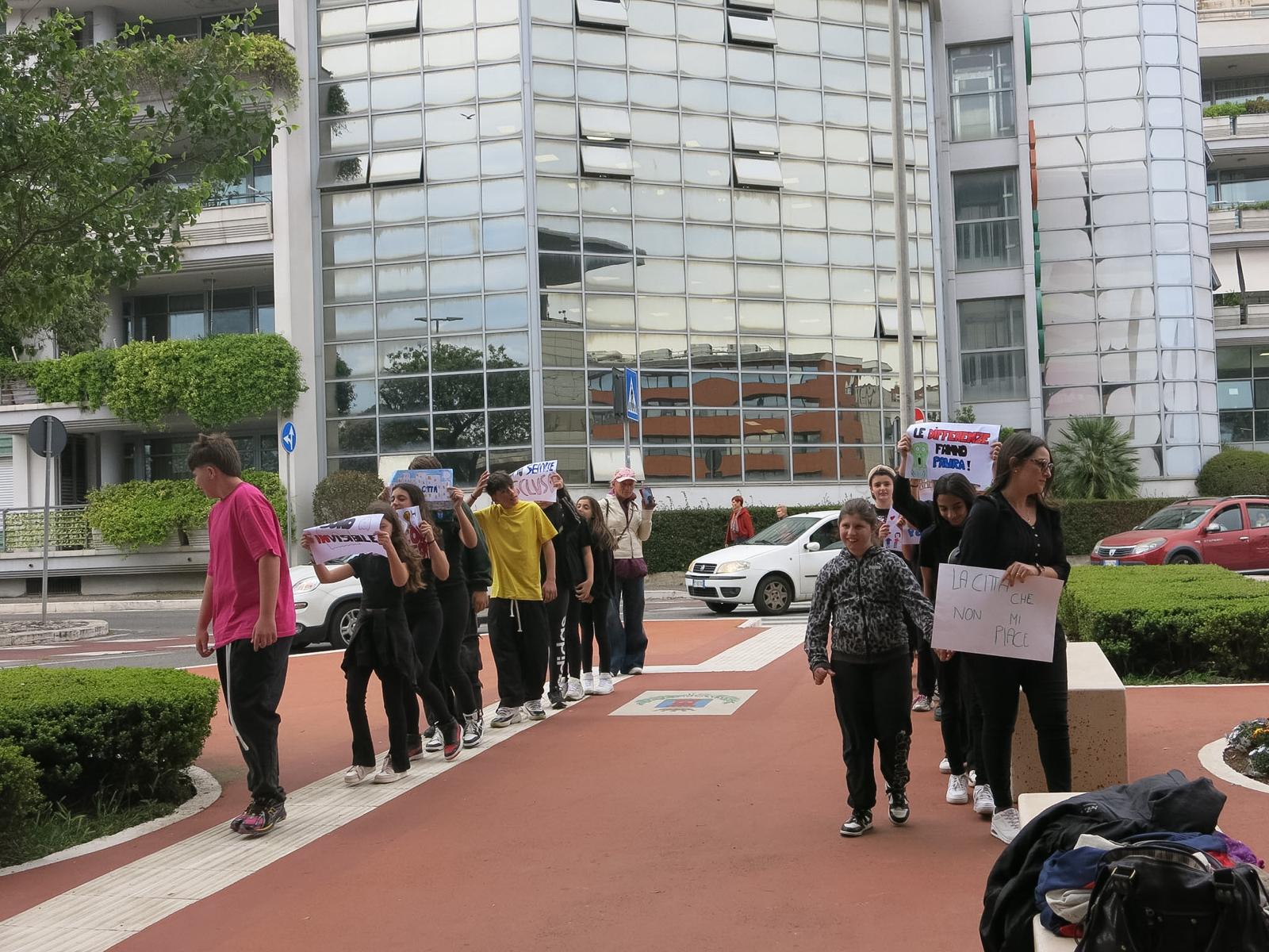 WhatsApp Image 2026-04-23 at 12.45.54-4